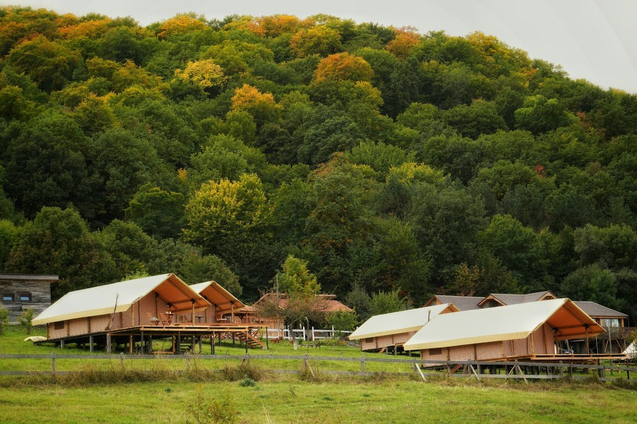 A premium glamping dome in cool mountains